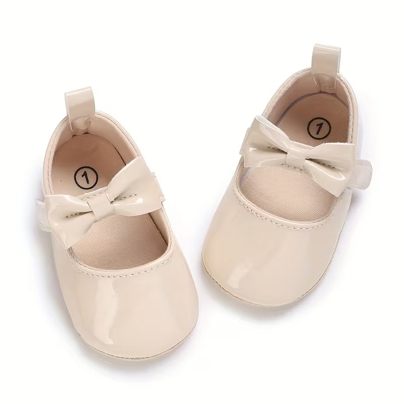 Baby Princess Shoes with Cute Bow – Elegant Flat Shoes for Newborns (0–1 Year)