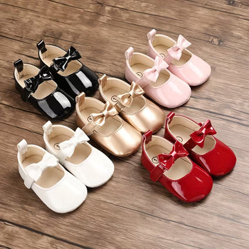 Baby Princess Shoes with Cute Bow – Elegant Flat Shoes for Newborns (0–1 Year)