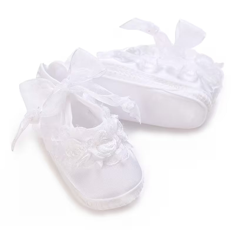 Girls’ Lace Bow Shoes – Cute, Lightweight & Stylish Walking Shoes