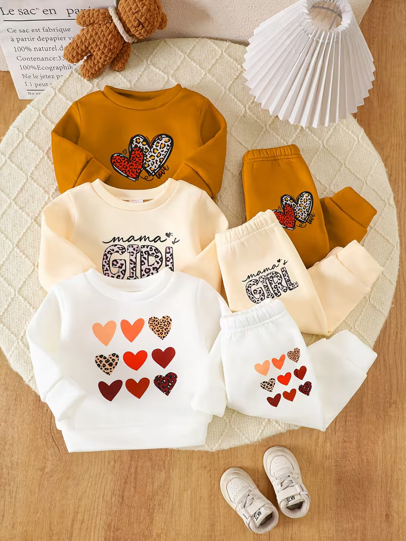 6-Piece Baby Girls’ Velvet Clothing Set – Love Letter Print Sweatshirt & Matching Sweatpants for Autumn and Winter
