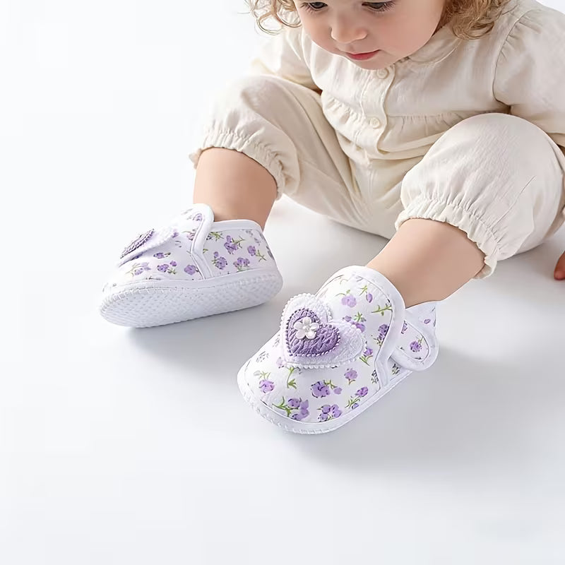 Baby Non-Slip Cloth Shoes – Cute Floral Princess Shoes for Girls (0–1 Year)