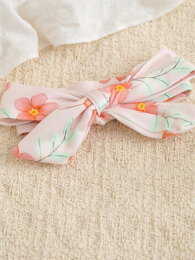 6-Piece Baby Girls’ Outfit Set – Cute Cartoon Print Rompers, Floral Bodysuits & Bow Shorts