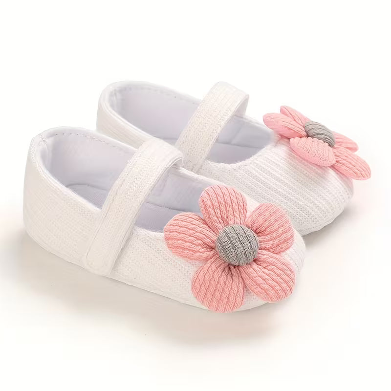 Baby Girl Princess Shoes – Cute Floral Mary Jane Flats for 0–6 Months